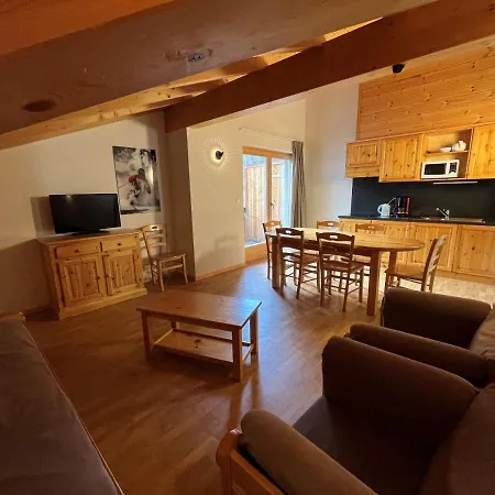 Pracondu 2 504 - Outdoor & Fun Charming 8 Personnes Apartment *